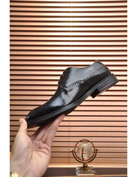 Louis Vuitton leather shoes 093,Louis Vuitton Leather Shoes,LOUIS VUITTON Sneakers,Business Shoes