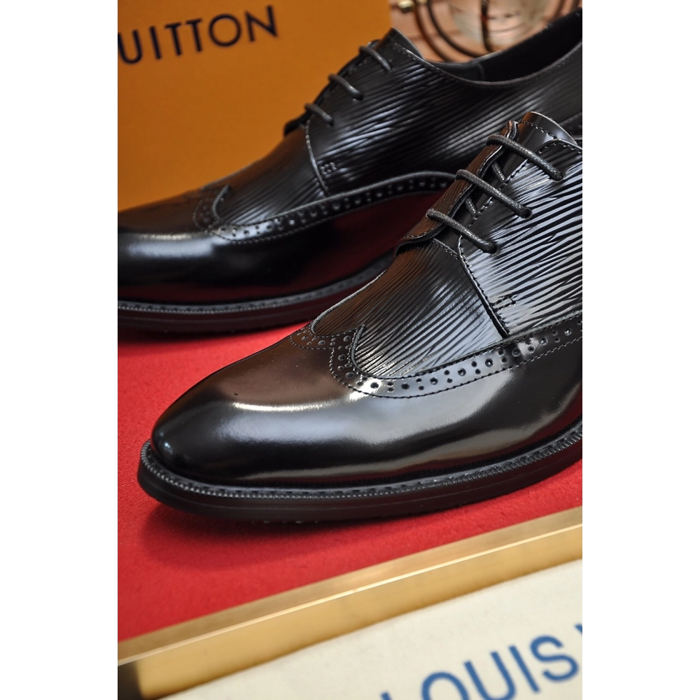 Louis Vuitton leather shoes 093,Louis Vuitton Leather Shoes,LOUIS VUITTON Sneakers,Business Shoes