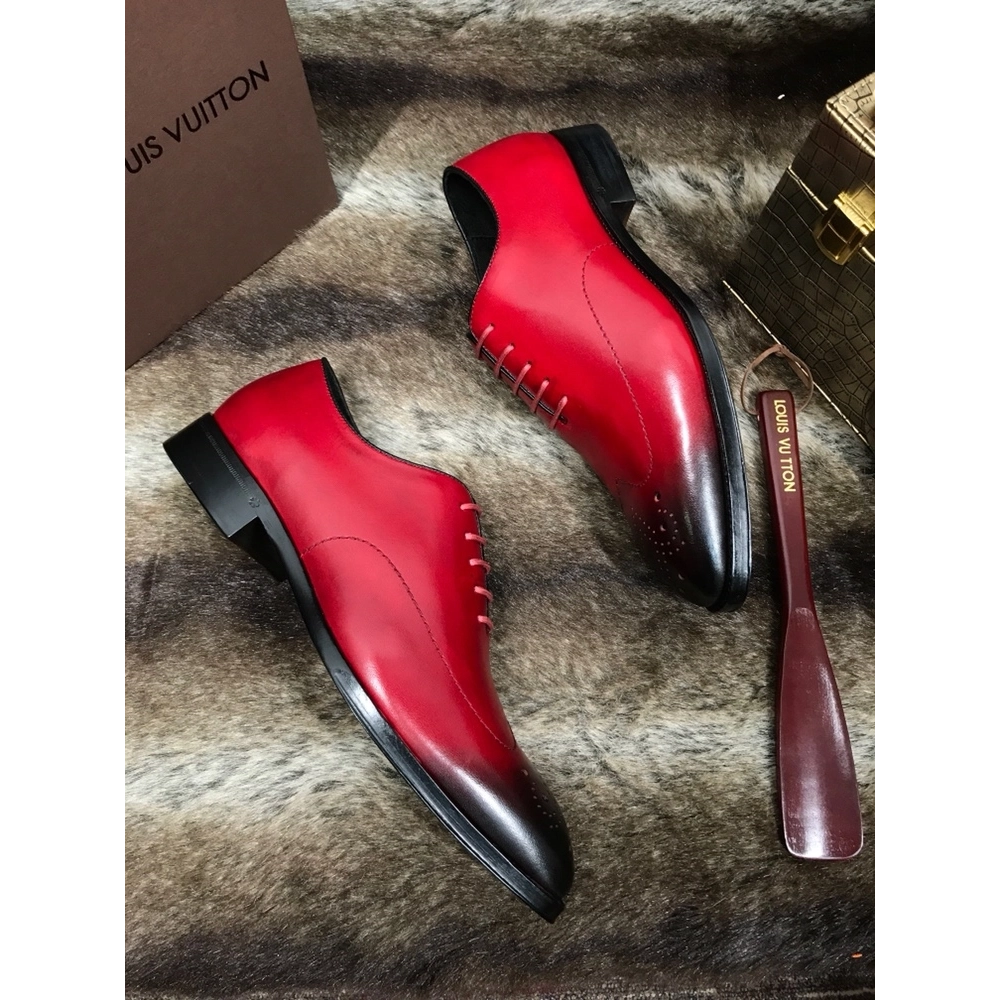 Louis Vuitton leather shoes 094,Louis Vuitton Leather Shoes,LOUIS VUITTON Sneakers,Business Shoes