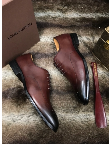 Louis Vuitton leather shoes 095,Louis Vuitton Leather Shoes,LOUIS VUITTON Sneakers,Business Shoes