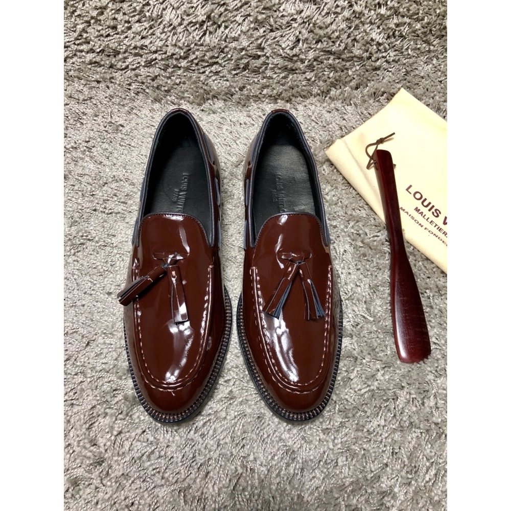 Louis Vuitton leather shoes 102,Louis Vuitton Leather Shoes,LOUIS VUITTON Sneakers,Business Shoes