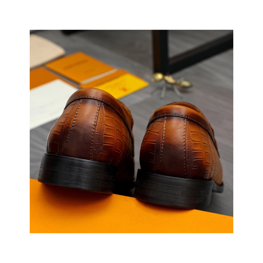 Louis Vuitton leather shoes 107,Louis Vuitton Leather Shoes,LOUIS VUITTON Sneakers,Business Shoes