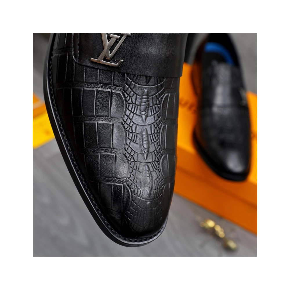 Louis Vuitton leather shoes 108,Louis Vuitton Leather Shoes,LOUIS VUITTON Sneakers,Business Shoes