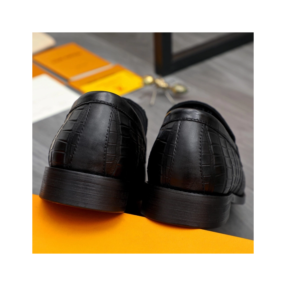 Louis Vuitton leather shoes 108,Louis Vuitton Leather Shoes,LOUIS VUITTON Sneakers,Business Shoes