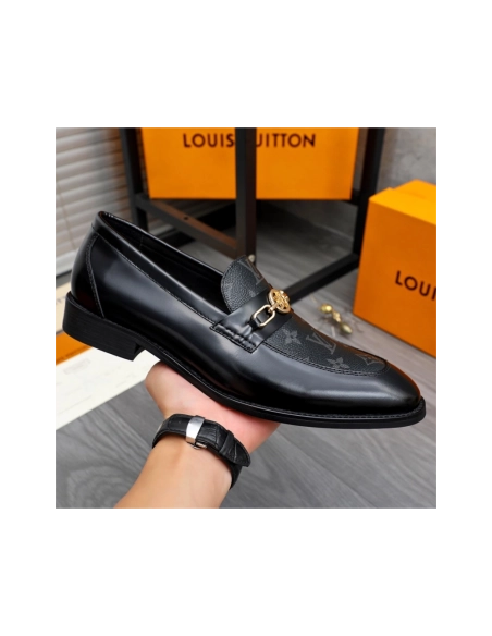 Louis Vuitton leather shoes 113,Louis Vuitton Leather Shoes,LOUIS VUITTON Sneakers,Business Shoes