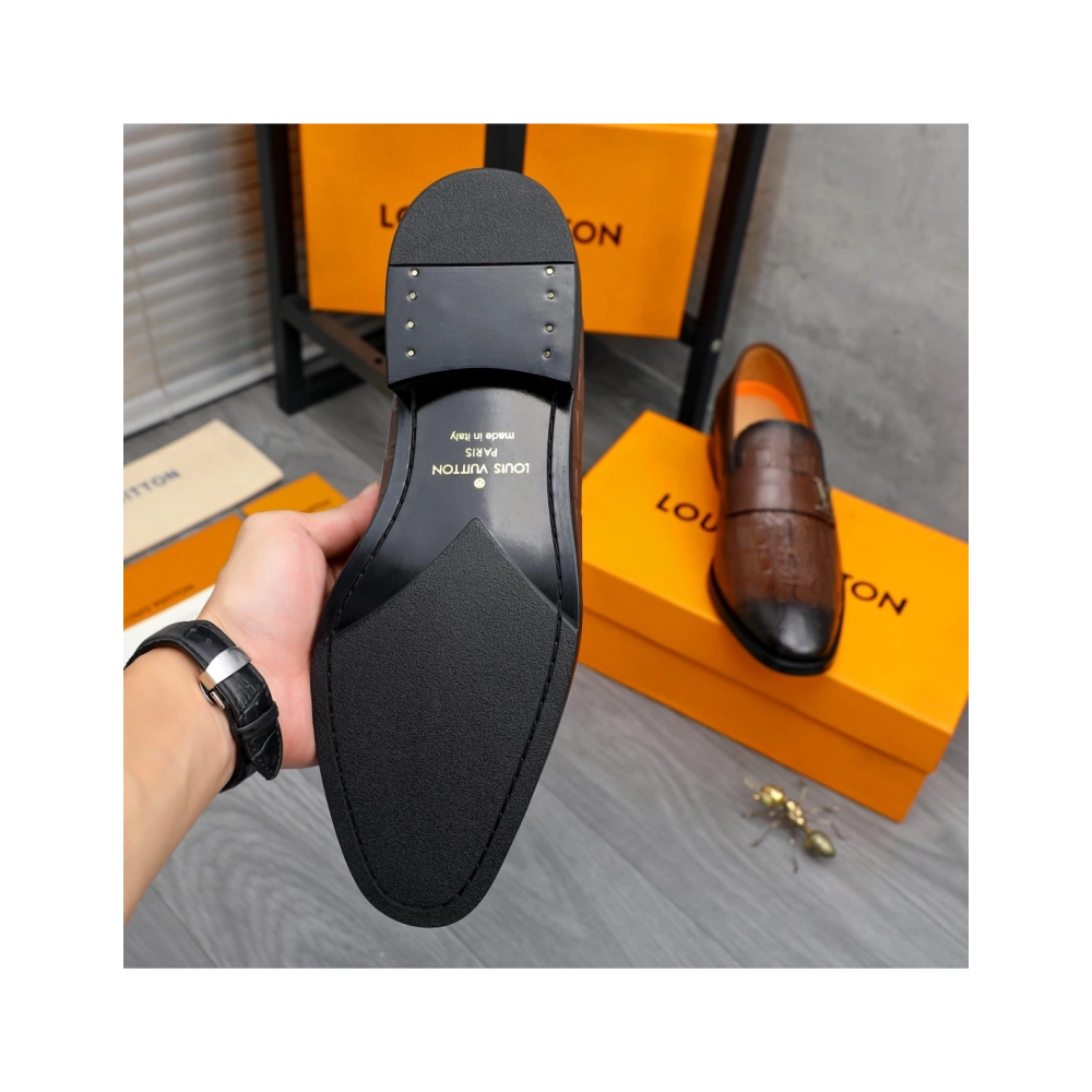 Louis Vuitton leather shoes 109,Louis Vuitton Leather Shoes,LOUIS VUITTON Sneakers,Business Shoes
