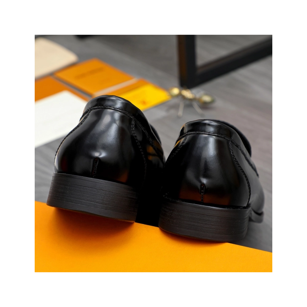 Louis Vuitton leather shoes 113,Louis Vuitton Leather Shoes,LOUIS VUITTON Sneakers,Business Shoes