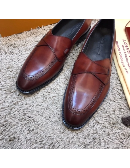 Louis Vuitton leather shoes 114,Louis Vuitton Leather Shoes,LOUIS VUITTON Sneakers,Business Shoes