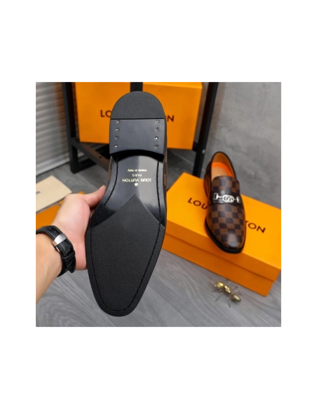 Louis Vuitton leather shoes 110,Louis Vuitton Leather Shoes,LOUIS VUITTON Sneakers,Business Shoes