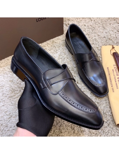 Louis Vuitton leather shoes 115,Louis Vuitton Leather Shoes,LOUIS VUITTON Sneakers,Business Shoes