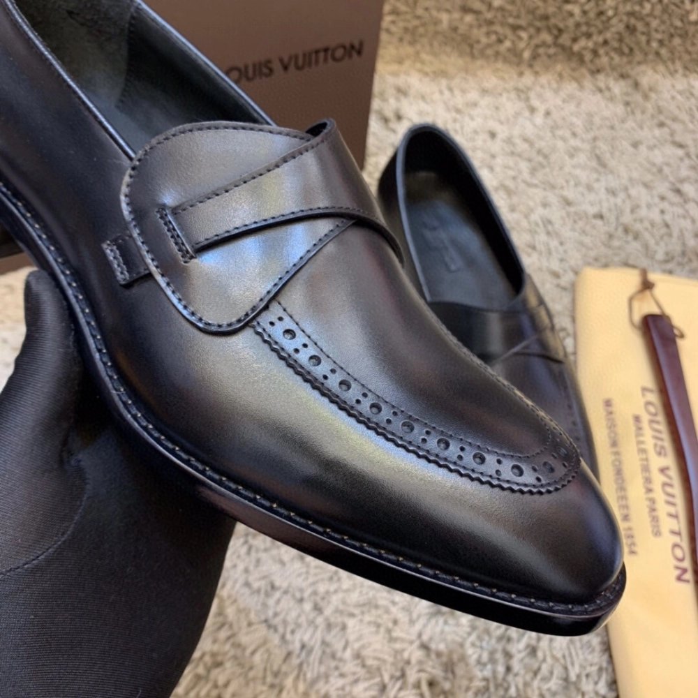 Louis Vuitton leather shoes 115,Louis Vuitton Leather Shoes,LOUIS VUITTON Sneakers,Business Shoes