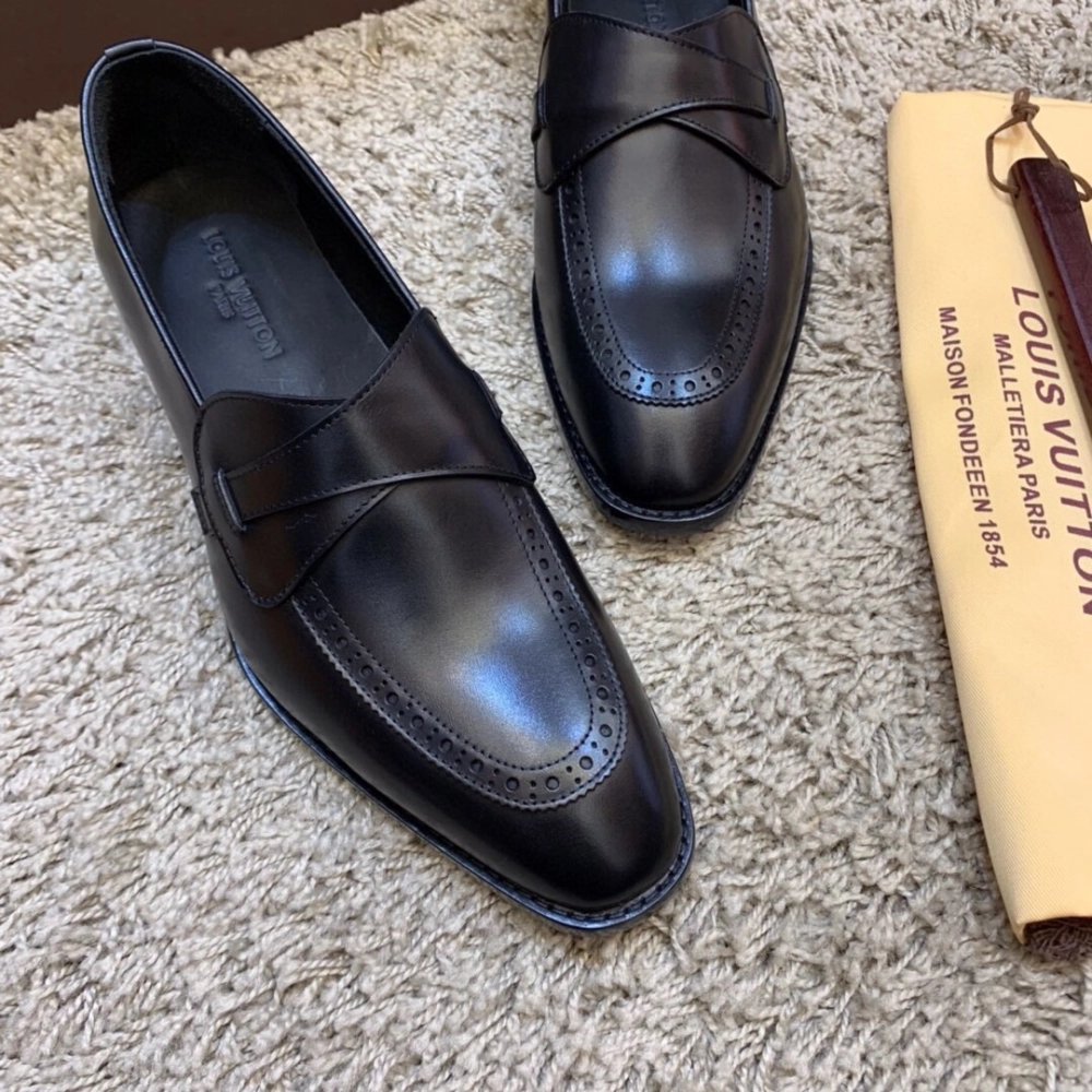 Louis Vuitton leather shoes 115,Louis Vuitton Leather Shoes,LOUIS VUITTON Sneakers,Business Shoes