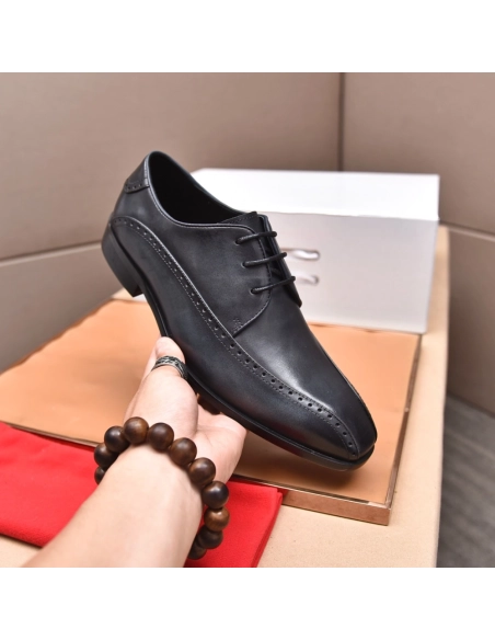 Louis Vuitton leather shoes 122,Louis Vuitton Leather Shoes,LOUIS VUITTON Sneakers,Business Shoes