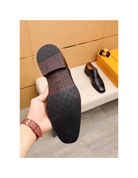 Louis Vuitton leather shoes 117,Louis Vuitton Leather Shoes,LOUIS VUITTON Sneakers,Business Shoes