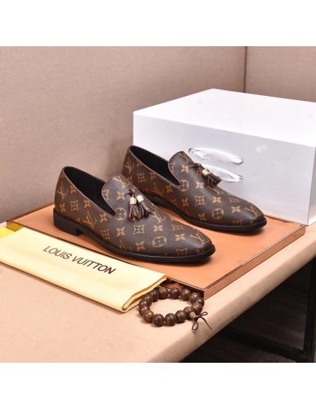 Louis Vuitton leather shoes 125,Louis Vuitton Leather Shoes,LOUIS VUITTON Sneakers,Business Shoes