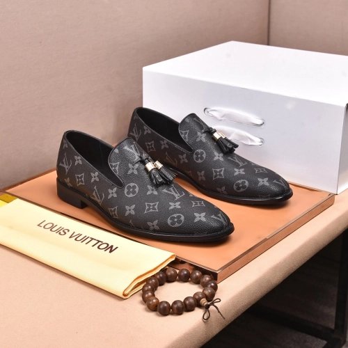 Louis Vuitton leather shoes 126,Louis Vuitton Leather Shoes,LOUIS VUITTON Sneakers,Business Shoes