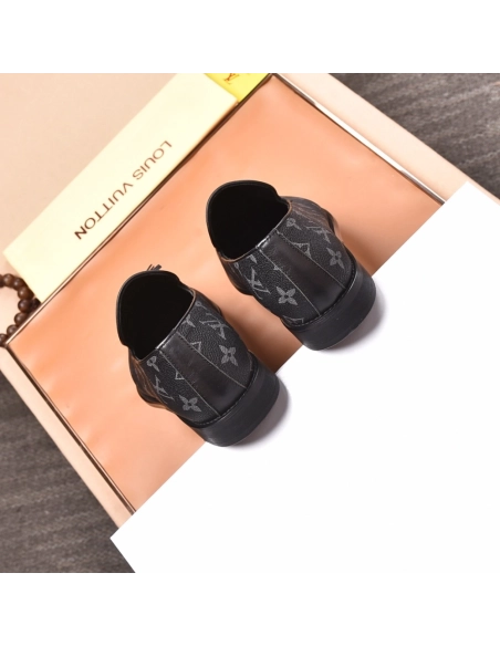 Louis Vuitton leather shoes 126,Louis Vuitton Leather Shoes,LOUIS VUITTON Sneakers,Business Shoes