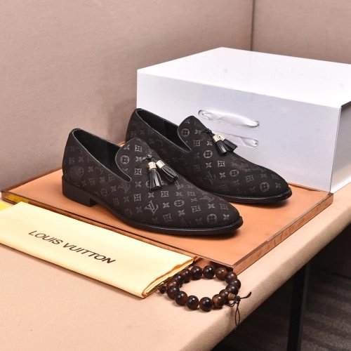 Louis Vuitton leather shoes 127,Louis Vuitton Leather Shoes,LOUIS VUITTON Sneakers,Business Shoes