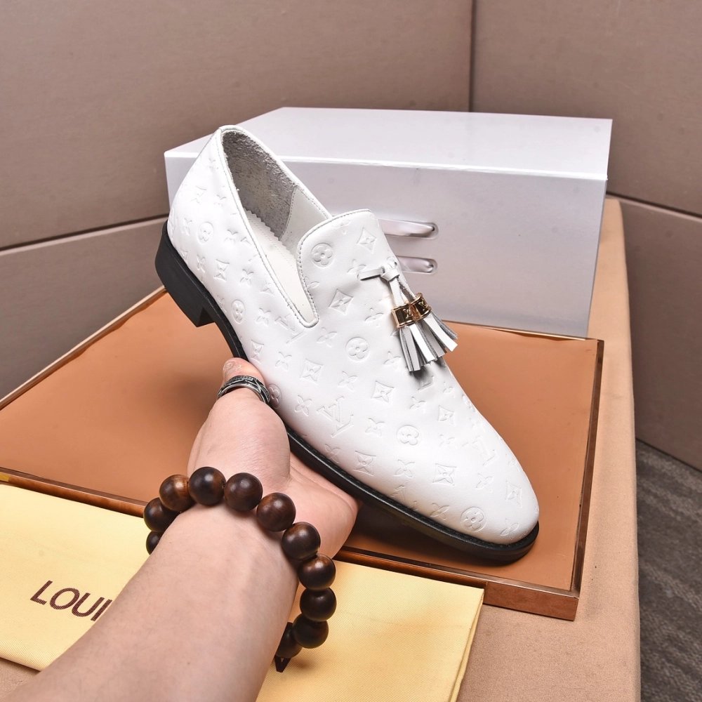 Louis Vuitton leather shoes 128,Louis Vuitton Leather Shoes,LOUIS VUITTON Sneakers,Business Shoes