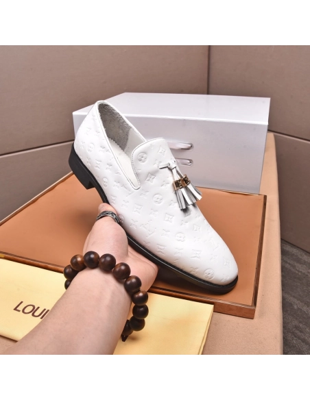 Louis Vuitton leather shoes 128,Louis Vuitton Leather Shoes,LOUIS VUITTON Sneakers,Business Shoes