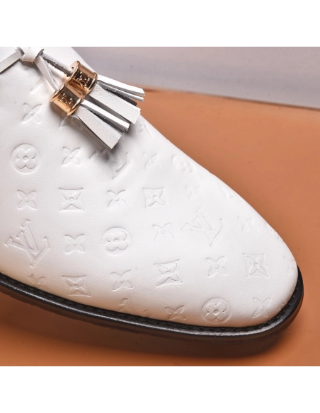 Louis Vuitton leather shoes 128,Louis Vuitton Leather Shoes,LOUIS VUITTON Sneakers,Business Shoes
