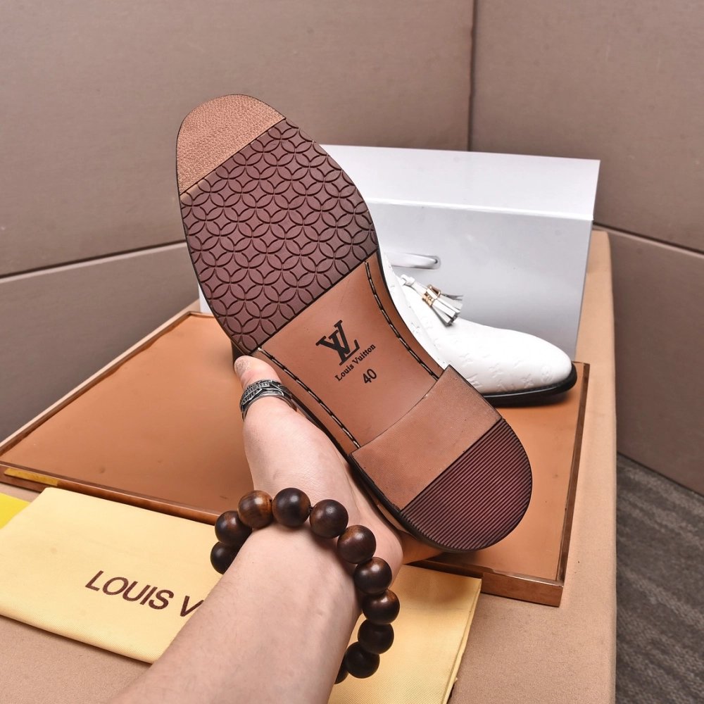 Louis Vuitton leather shoes 128,Louis Vuitton Leather Shoes,LOUIS VUITTON Sneakers,Business Shoes