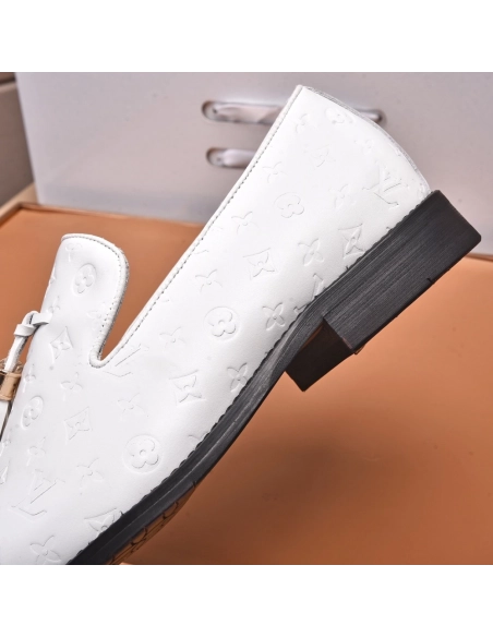 Louis Vuitton leather shoes 128,Louis Vuitton Leather Shoes,LOUIS VUITTON Sneakers,Business Shoes