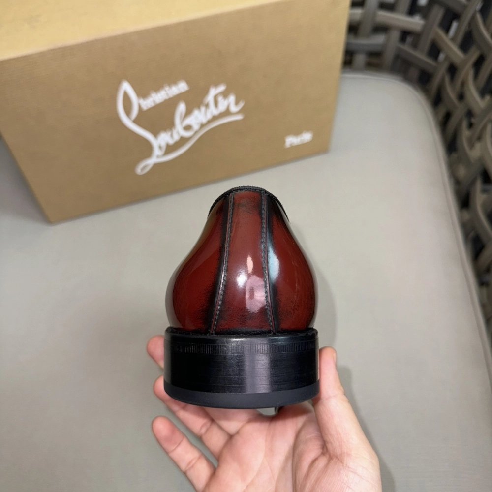 Christian Louboutin leather shoes 047,Oxfords,Christian Louboutin Sneakers,Luxury Shoes
