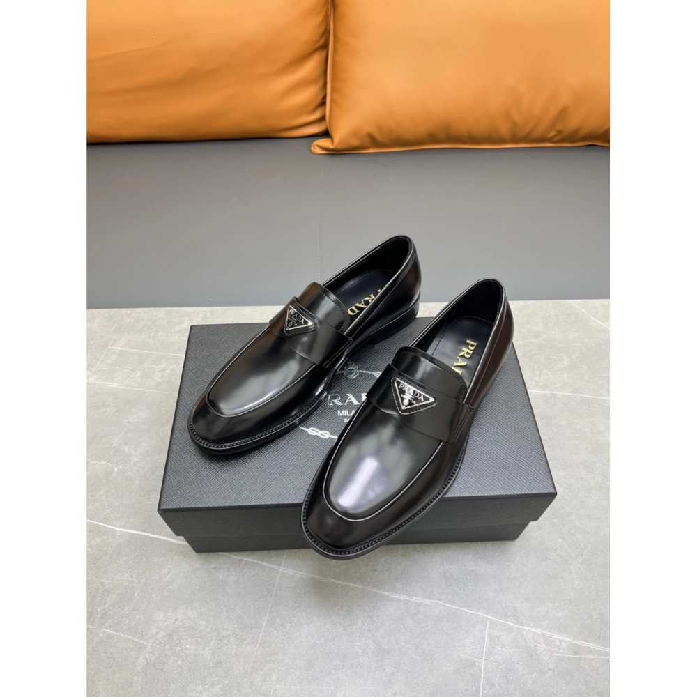 Prada leather shoes 006,PRADA SNEAKERS,Luxury Shoes