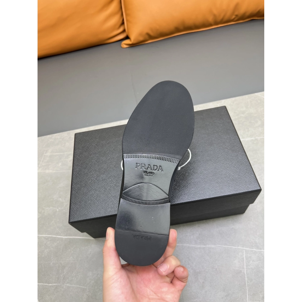 Prada leather shoes 006,PRADA SNEAKERS,Luxury Shoes