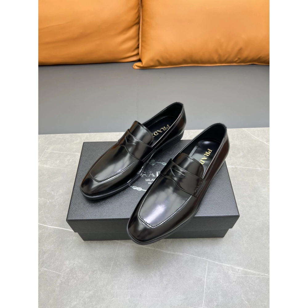 Prada leather shoes 009,PRADA SNEAKERS,Luxury Shoes