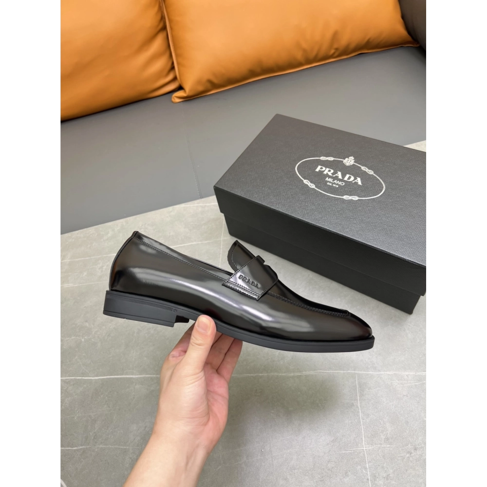 Prada leather shoes 009,PRADA SNEAKERS,Luxury Shoes