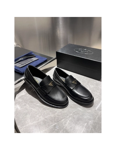 Prada leather shoes 018,PRADA SNEAKERS,Luxury Shoes