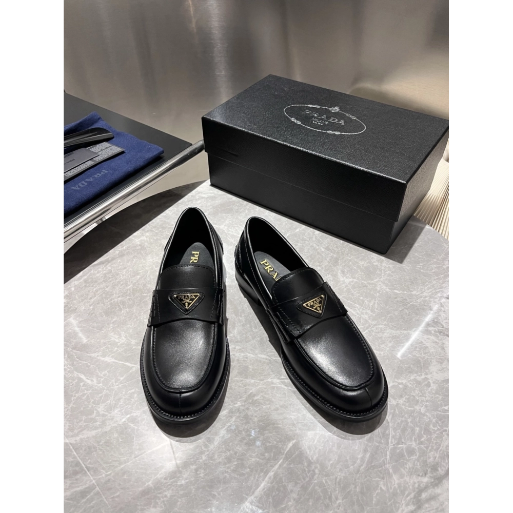 Prada leather shoes 018,PRADA SNEAKERS,Luxury Shoes