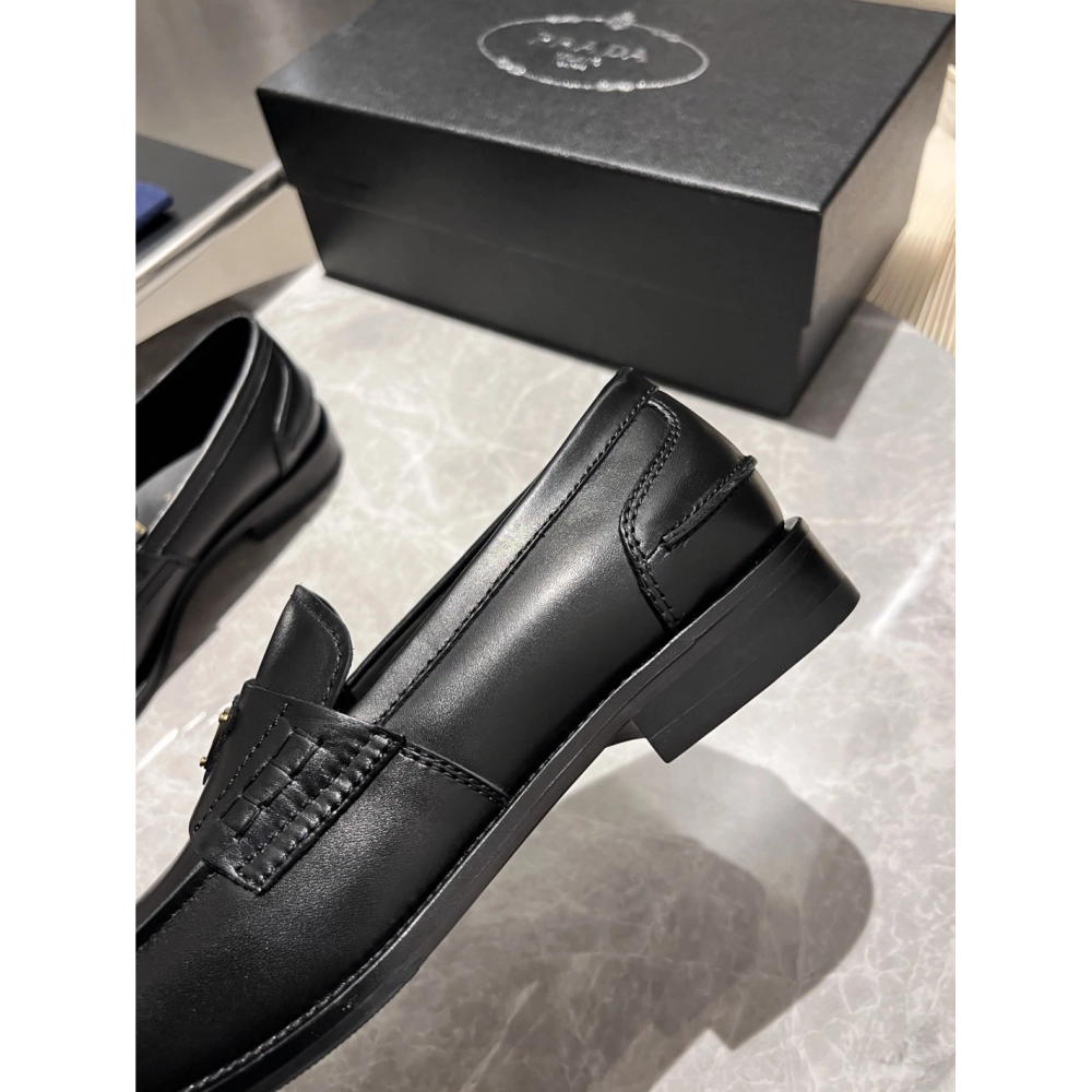 Prada leather shoes 018,PRADA SNEAKERS,Luxury Shoes