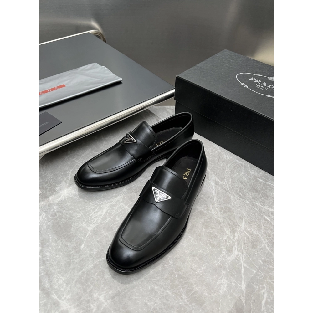 Prada leather shoes 019,PRADA SNEAKERS,Luxury Shoes