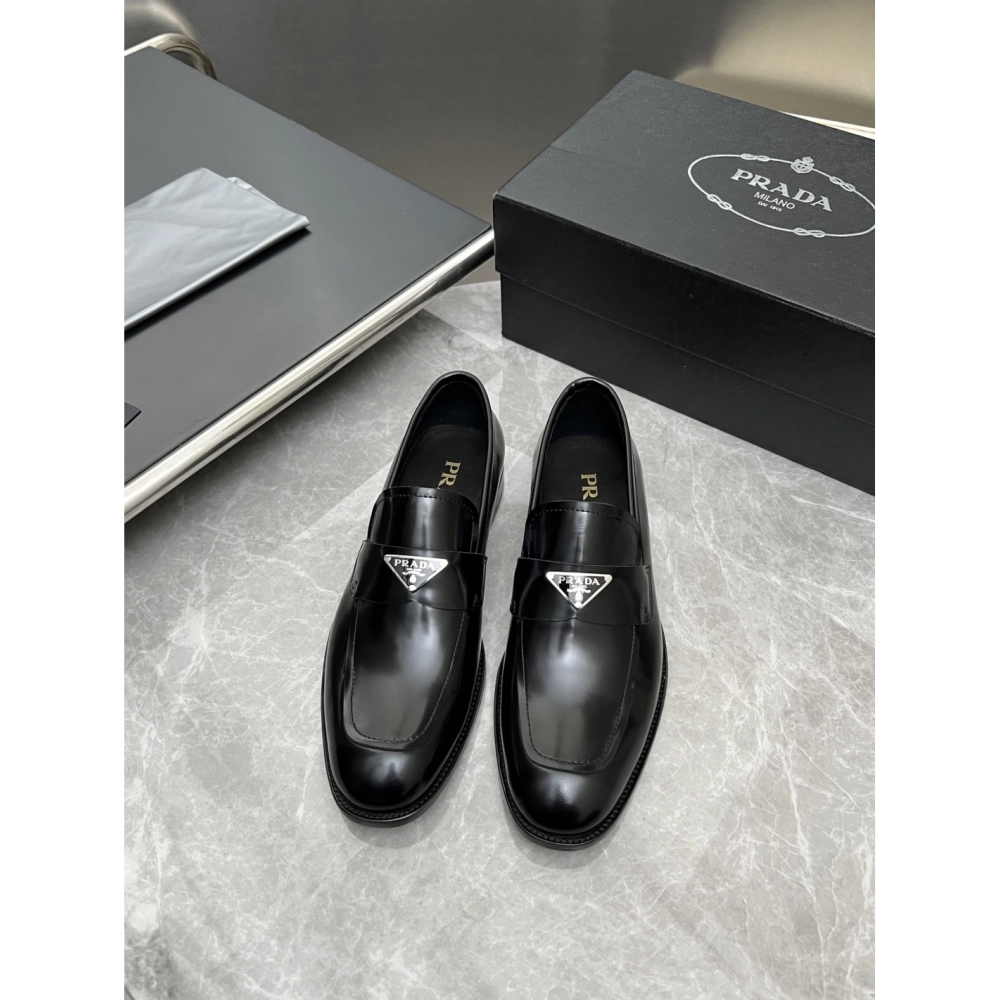 Prada leather shoes 021,PRADA SNEAKERS,Luxury Shoes