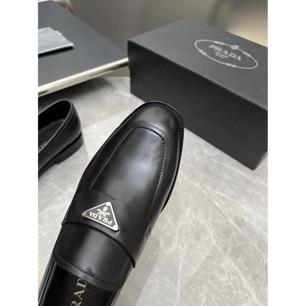 Prada leather shoes 019,PRADA SNEAKERS,Luxury Shoes