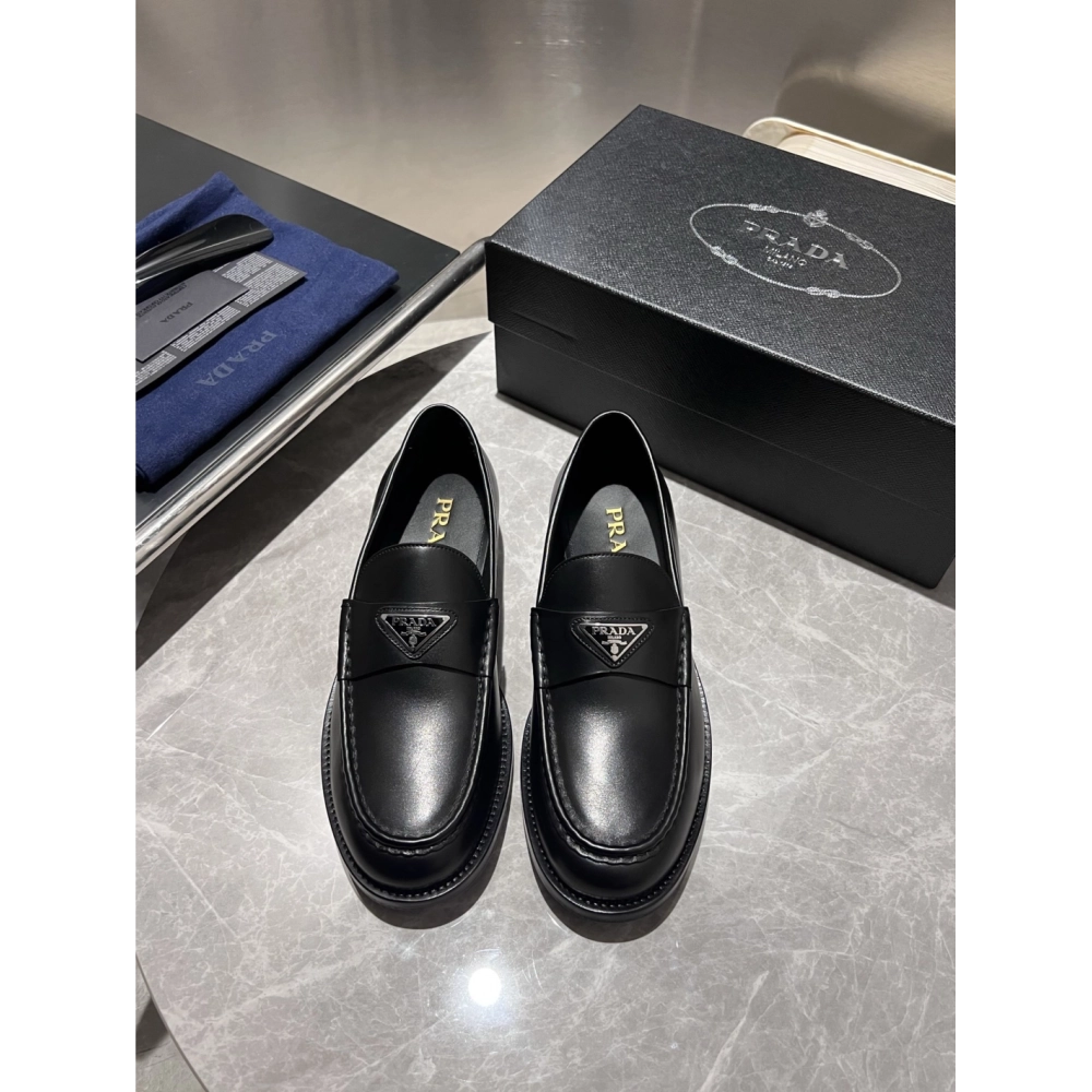 Prada leather shoes 015,PRADA SNEAKERS,Luxury Shoes