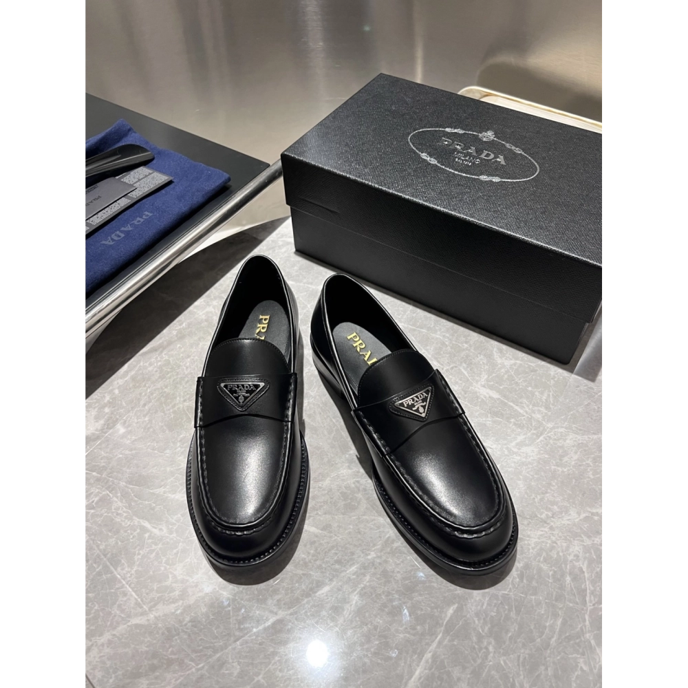 Prada leather shoes 015,PRADA SNEAKERS,Luxury Shoes