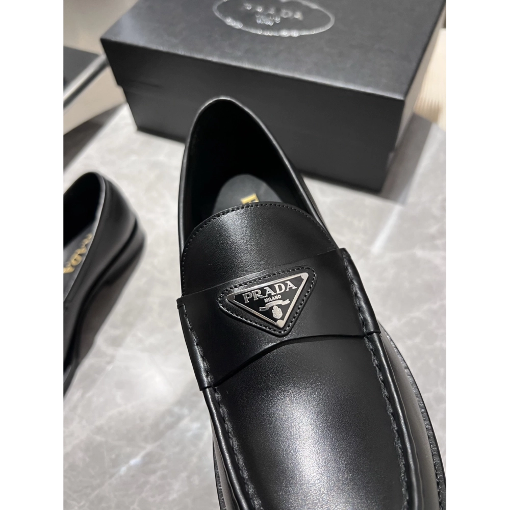 Prada leather shoes 015,PRADA SNEAKERS,Luxury Shoes
