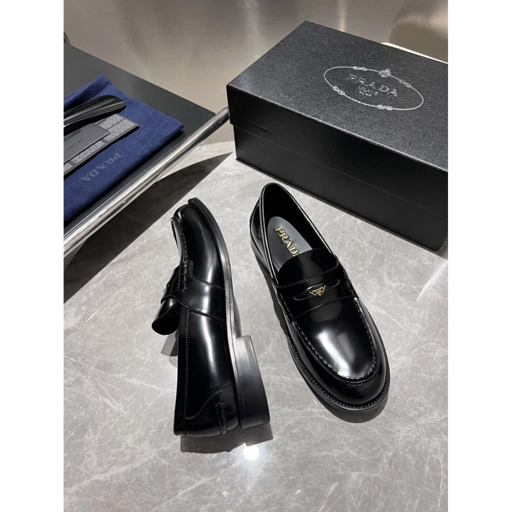 Prada leather shoes 016,PRADA SNEAKERS,Luxury Shoes