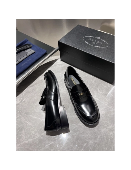 Prada leather shoes 016,PRADA SNEAKERS,Luxury Shoes