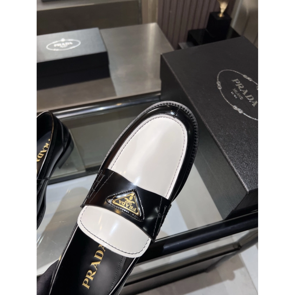 Prada leather shoes 032,PRADA SNEAKERS,Luxury Shoes
