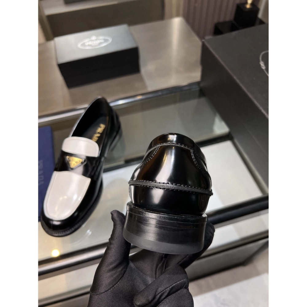 Prada leather shoes 032,PRADA SNEAKERS,Luxury Shoes