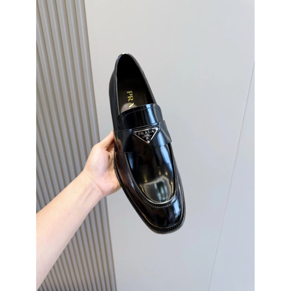 Prada leather shoes 028,PRADA SNEAKERS,Luxury Shoes