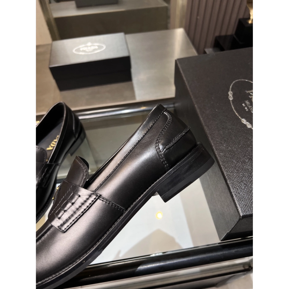 Prada leather shoes 033,PRADA SNEAKERS,Luxury Shoes