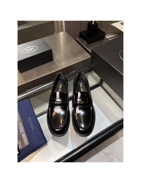 Prada leather shoes 034,PRADA SNEAKERS,Luxury Shoes