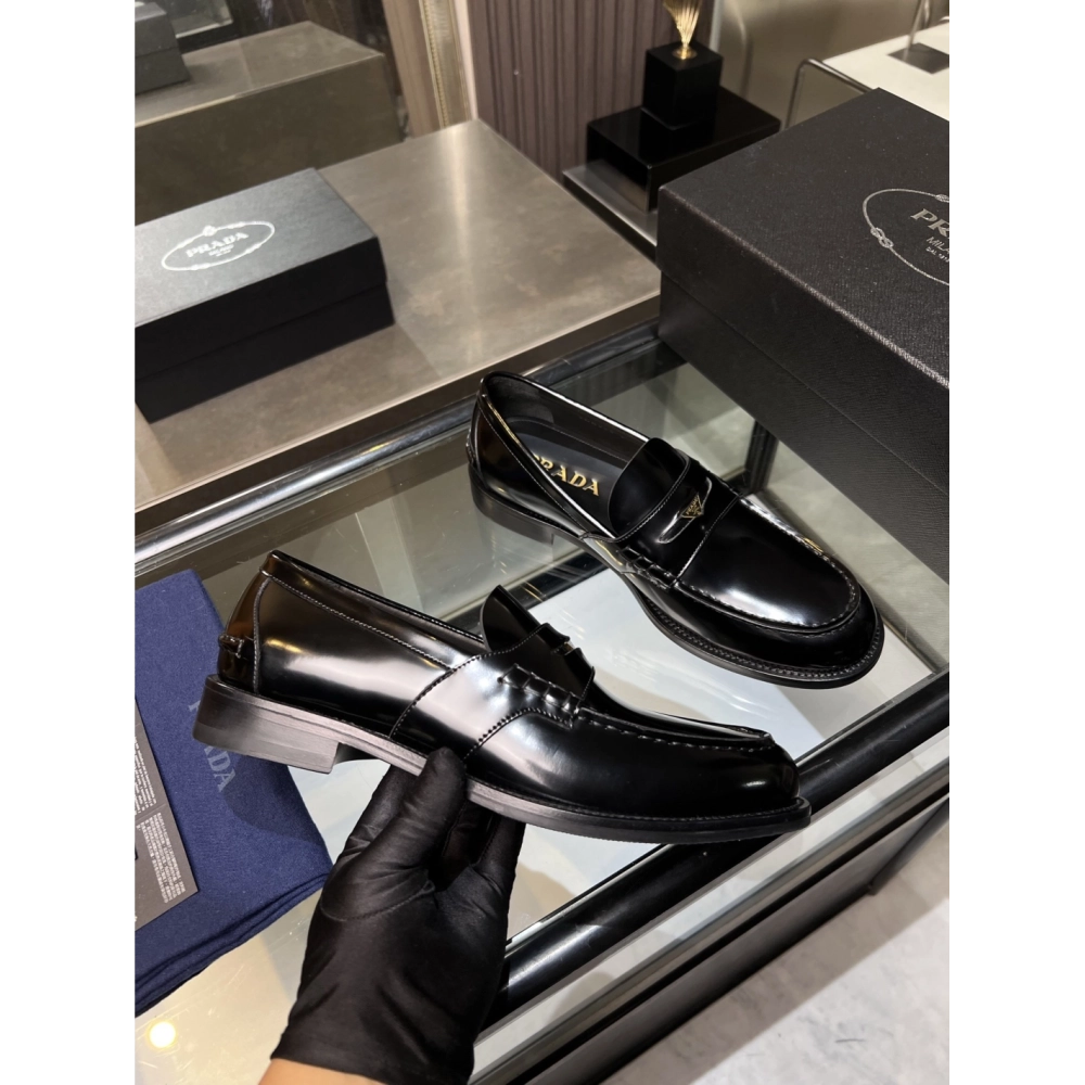 Prada leather shoes 034,PRADA SNEAKERS,Luxury Shoes