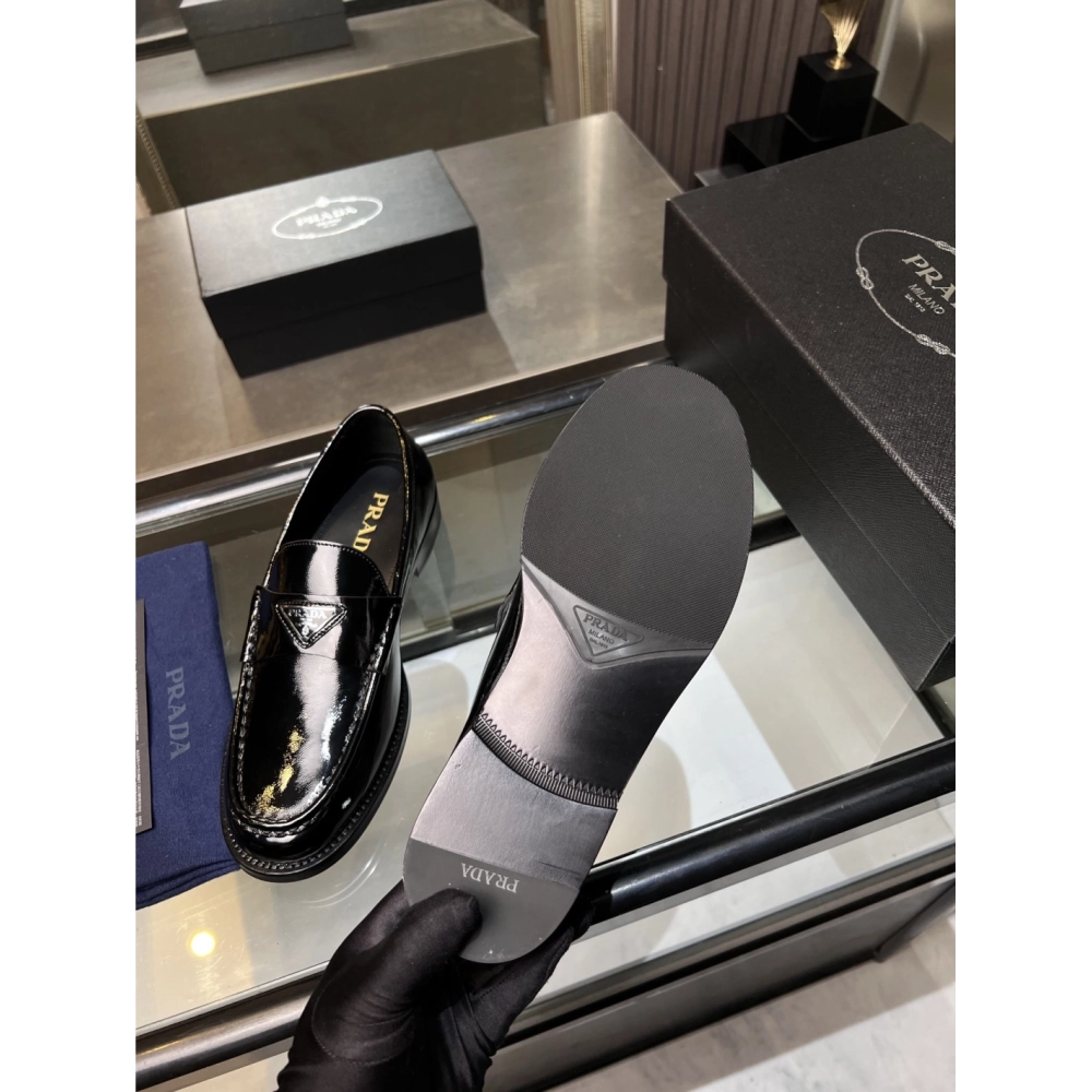 Prada leather shoes 038,PRADA SNEAKERS,Luxury Shoes